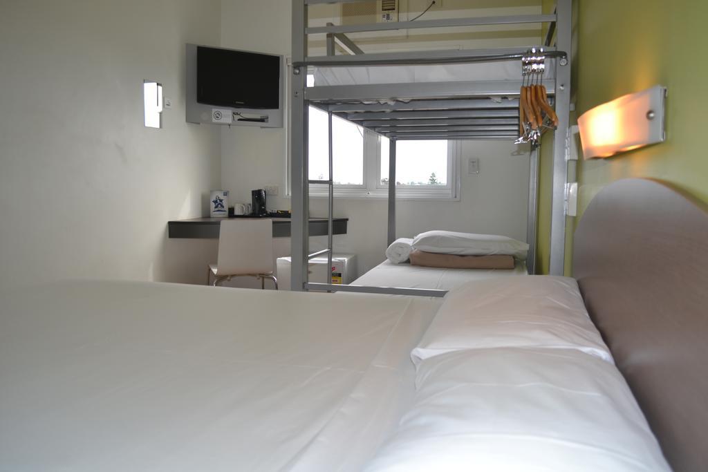 Ibis Budget Perth Airport Exterior foto