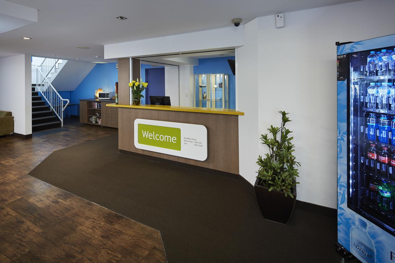 Ibis Budget Perth Airport Exterior foto