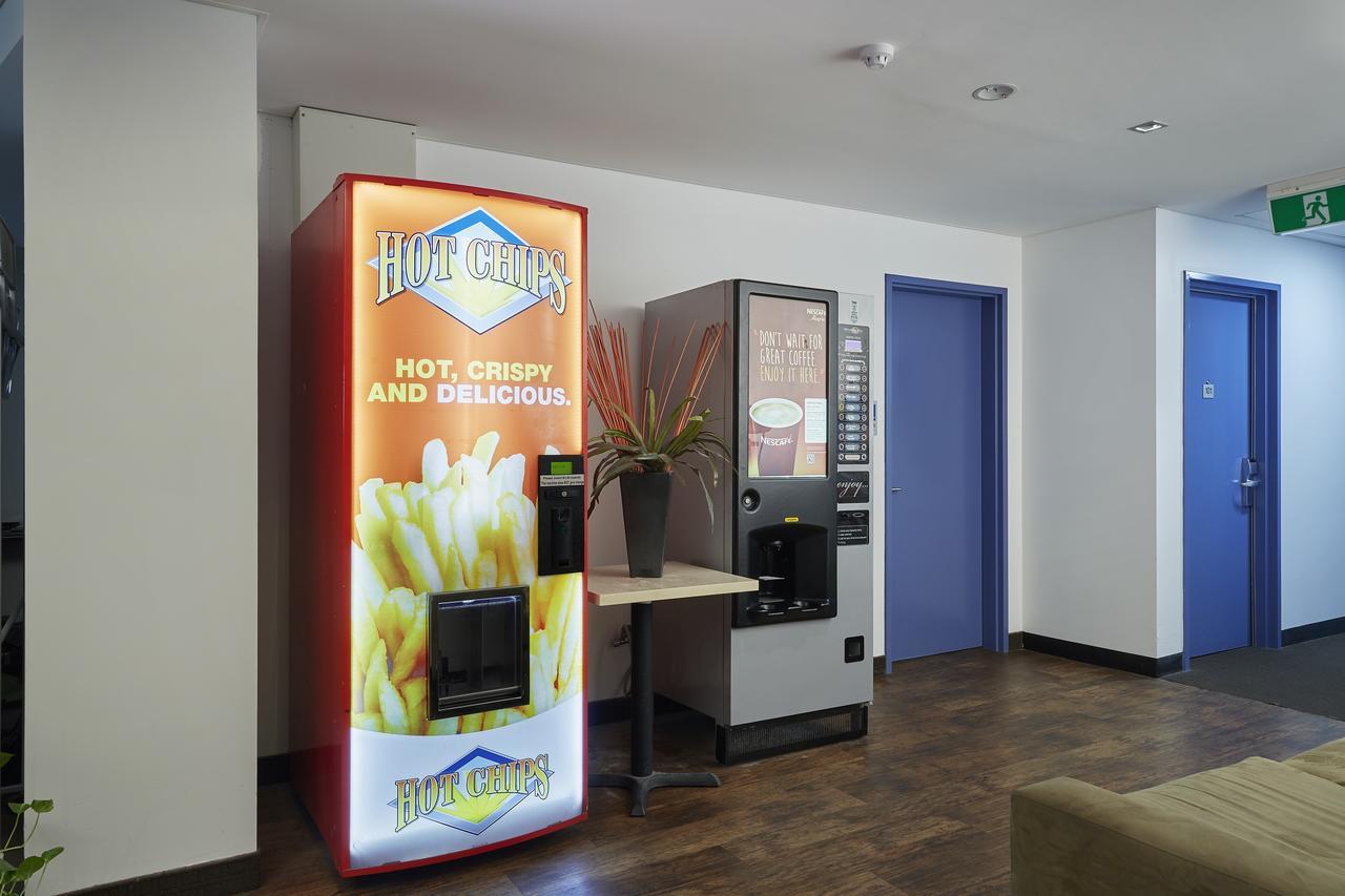 Ibis Budget Perth Airport Exterior foto