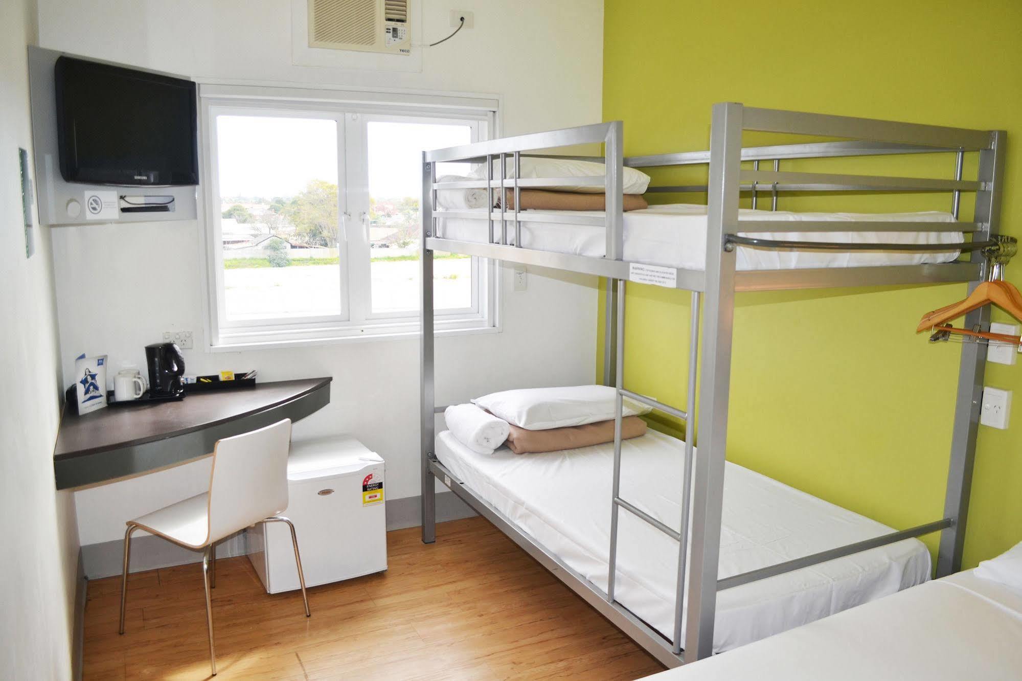 Ibis Budget Perth Airport Exterior foto